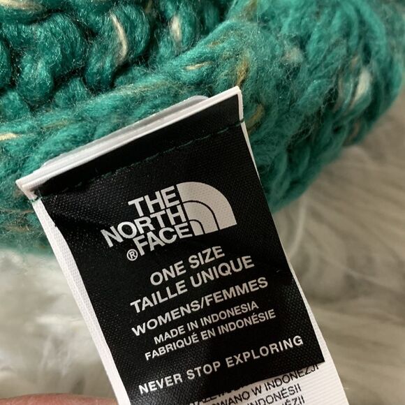 THE NORTH Face Rhodina beanie chunky knit foldover NWOT women’s one size - Picture 3 of 7